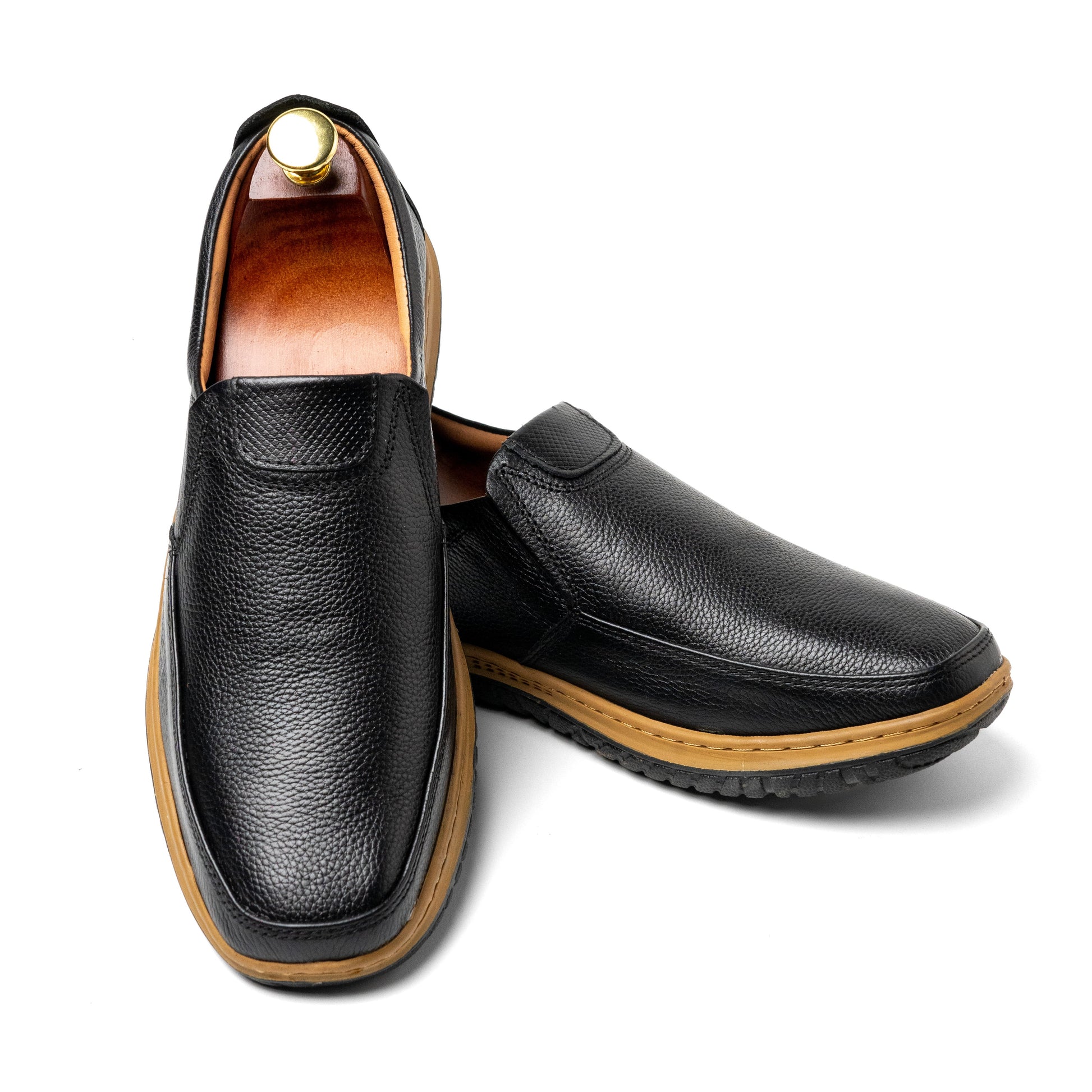 MADDY Black Medicated Leather Shoes